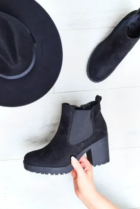 Black Suede Heeled Chelsea Boot - Eimi